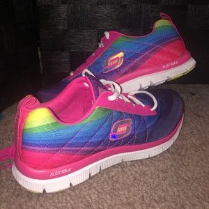 Sketchers Memory Foam Running Shoes